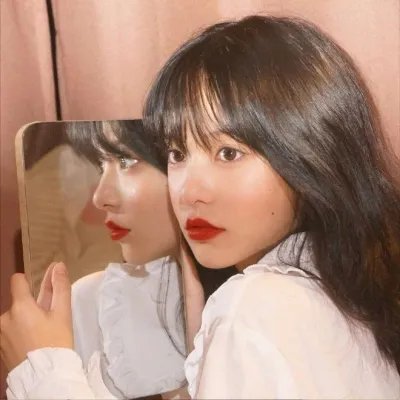 赤裸的美奈子